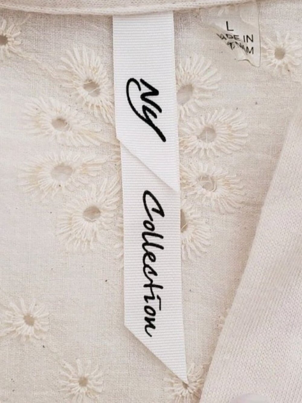 NY COLLECTION  IVORY EYELET BUTTON FRONT BLOUSE SHIRT LARGE - Picture 5 of 9